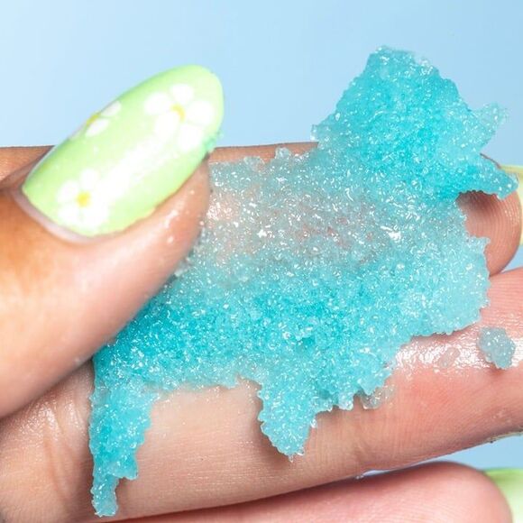 TRULY Beauty: Moon Rocks Whipped Body Scrub - Picture 8 of 12